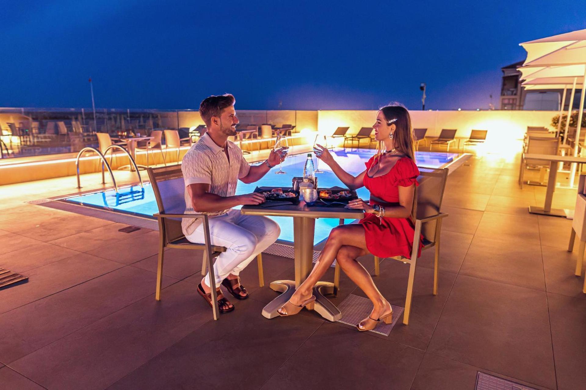 You & Me Beach Hotel Rimini Zewnętrze zdjęcie