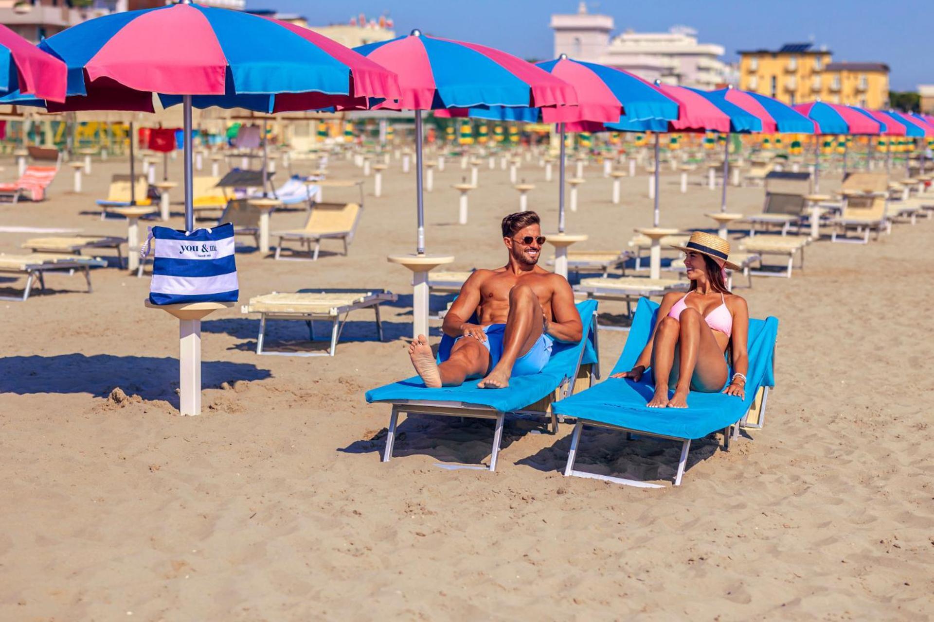 You & Me Beach Hotel Rimini Zewnętrze zdjęcie