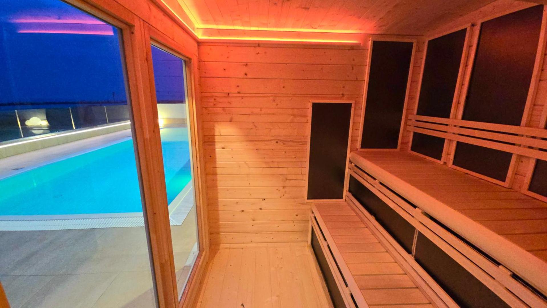 You & Me Beach Hotel Rimini Zewnętrze zdjęcie